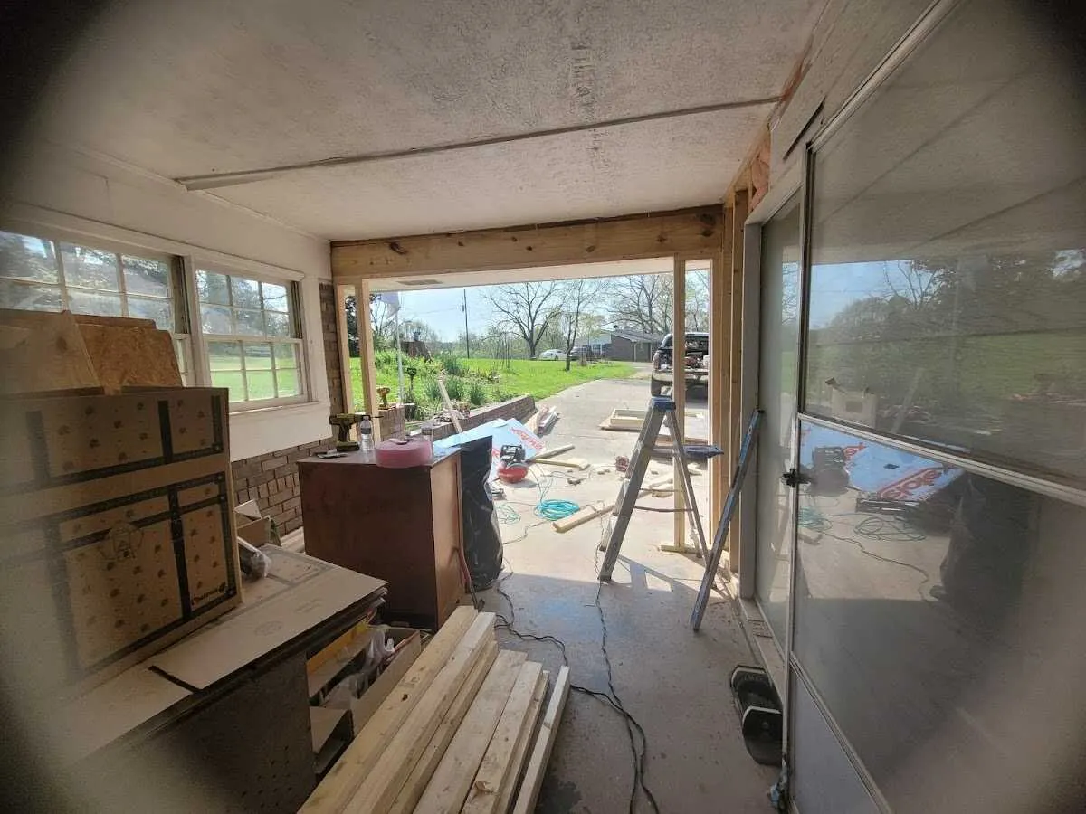 Air movers and dehumidifier for Water Mitigation Services in Straban